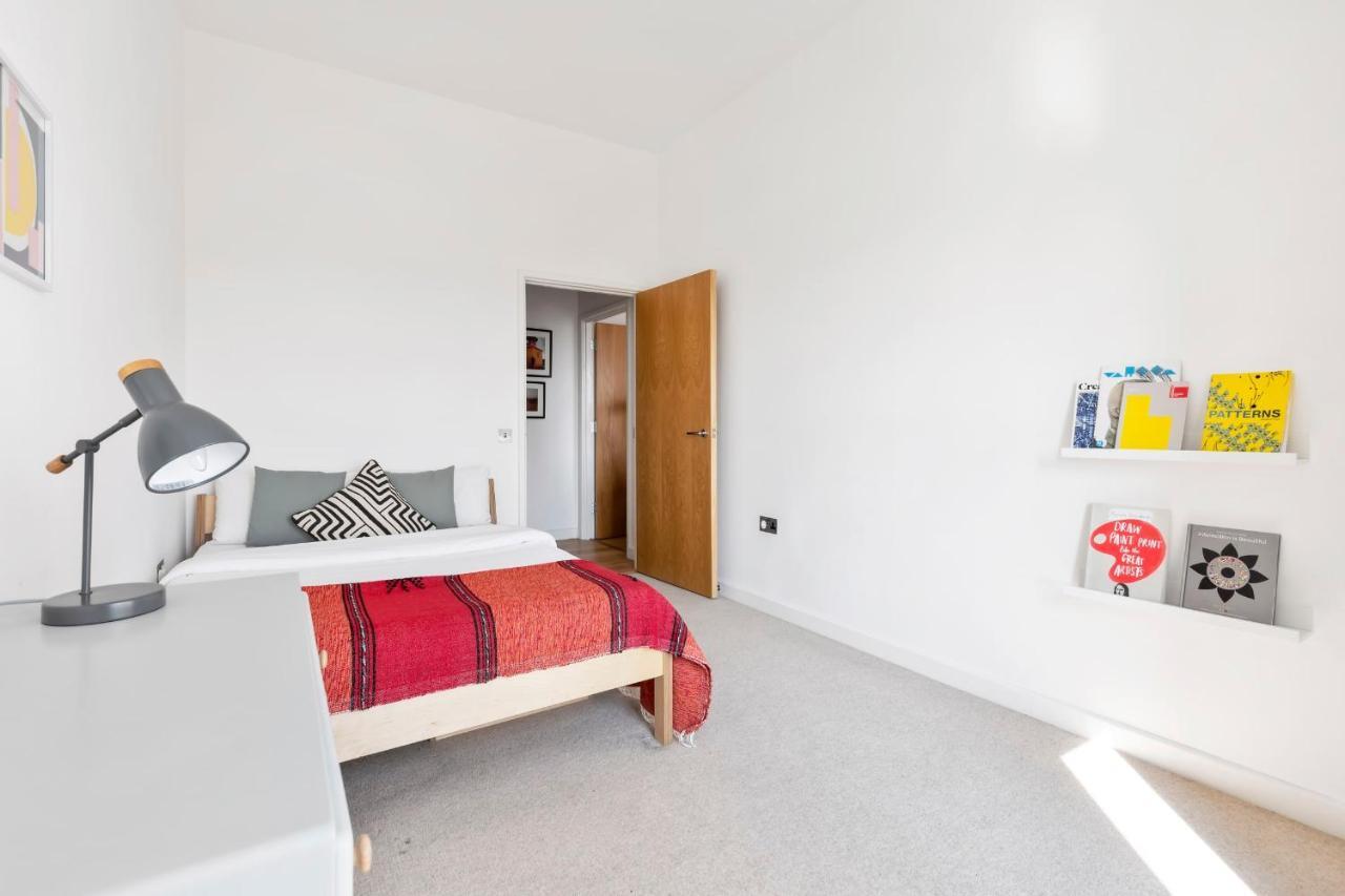 Stunning 2-bed Flat W/balcony In Dalston Appartamento