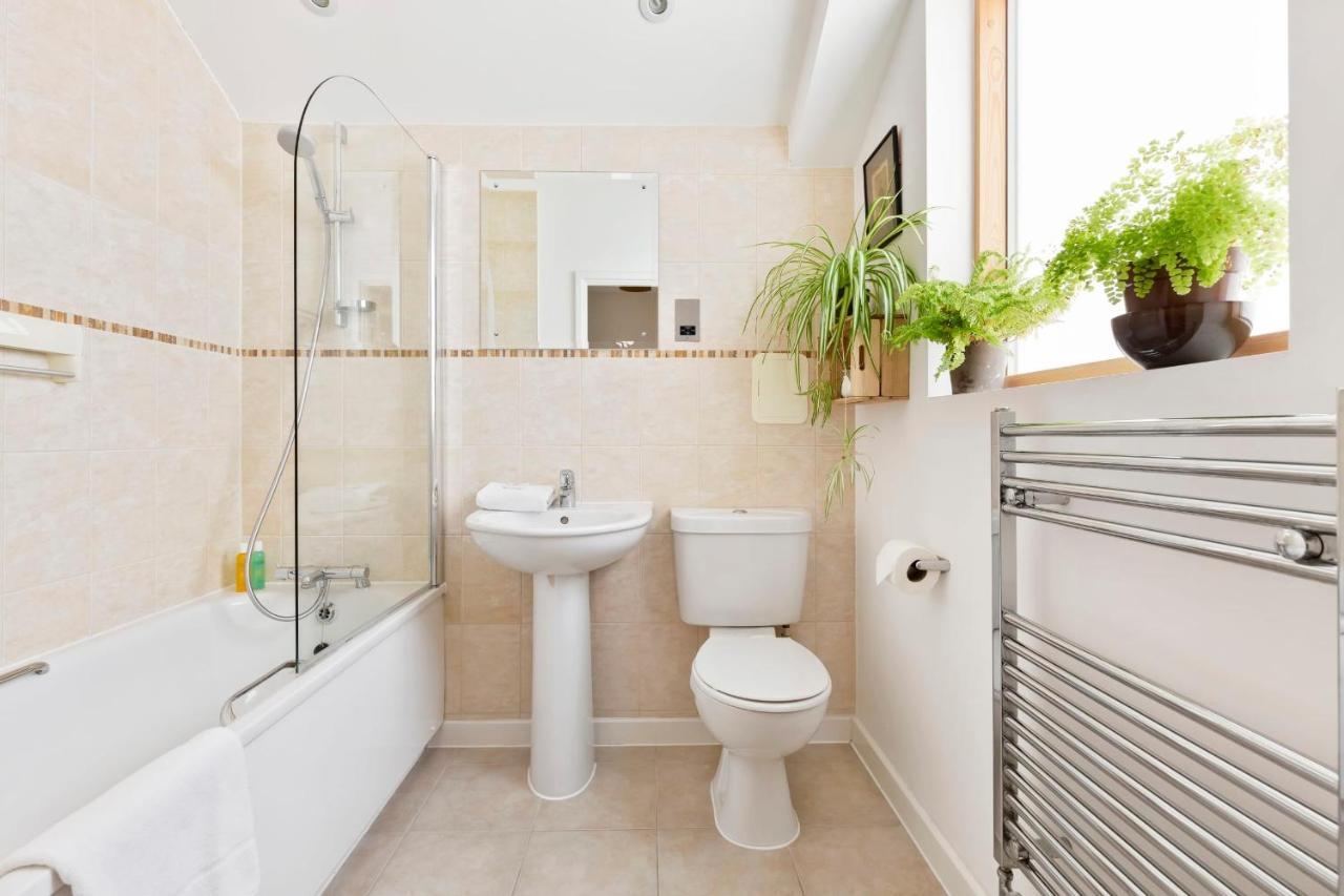 Stunning 2-bed Flat W/balcony In Dalston *